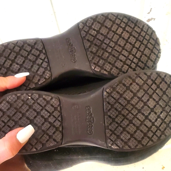 Restaurant/hospitality ballet flats - Picture 3 of 7